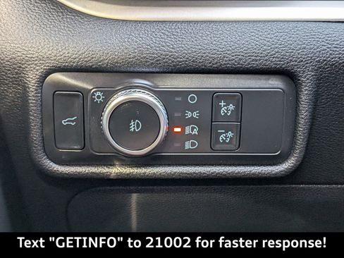 Used 2020 Ford Explorer XLT w/ Equipment Group 202A RWD image 29