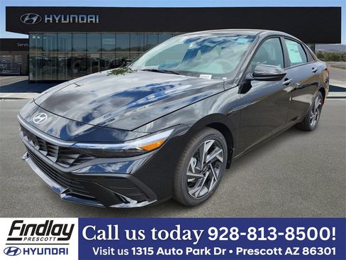 New 2025 Hyundai Elantra SEL image 1