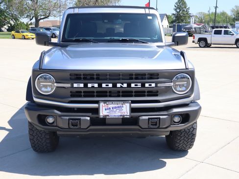 Used 2022 Ford Bronco Black Diamond AWD/4WD image 3