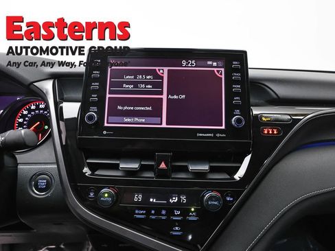 Used 2023 Toyota Camry XSE FWD image 12