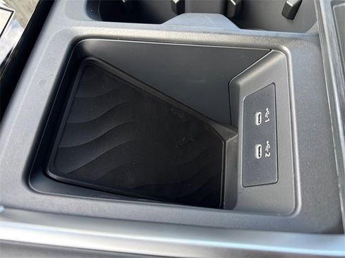 New 2026 Nissan Armada SV image 25