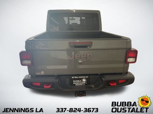 Used 2021 Jeep Gladiator Rubicon image 6