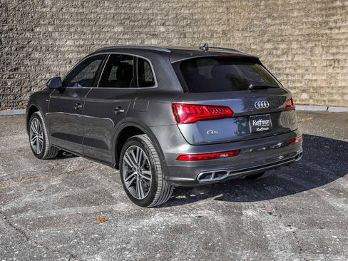 Used 2020 Audi Q5 e Prestige w/ Prestige Package image 9