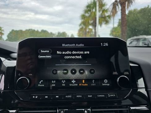 New 2025 Nissan Pathfinder SL image 19