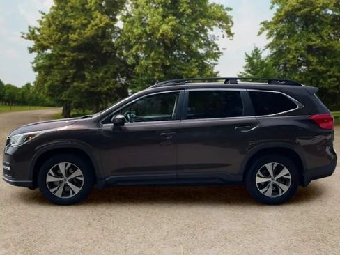 Used 2019 Subaru Ascent Premium AWD/4WD image 5