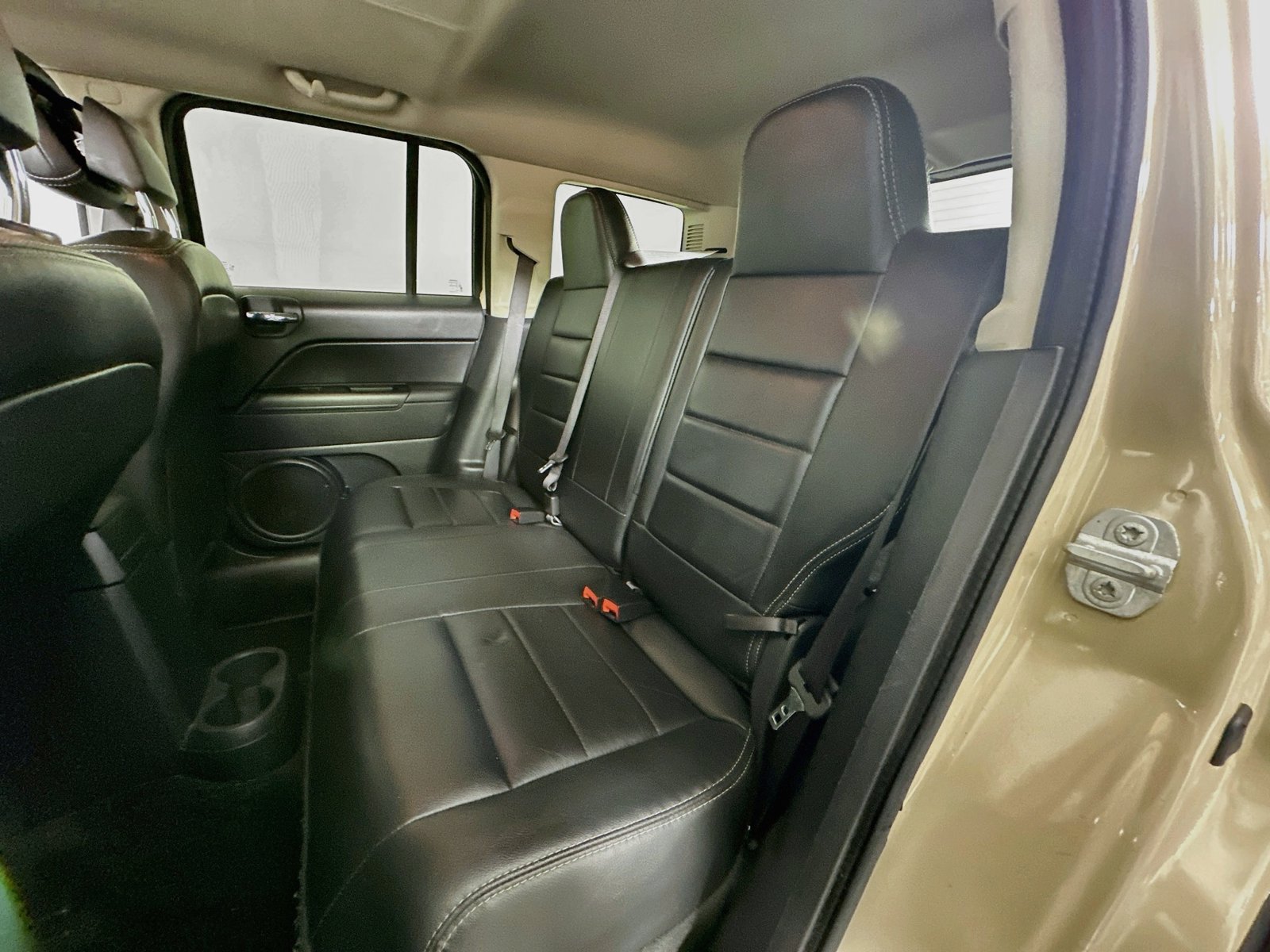 Used 2017 Jeep Patriot High Altitude AWD/4WD image 23