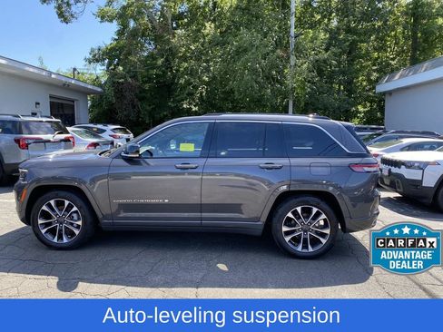 Used 2023 Jeep Grand Cherokee Overland AWD/4WD image 3
