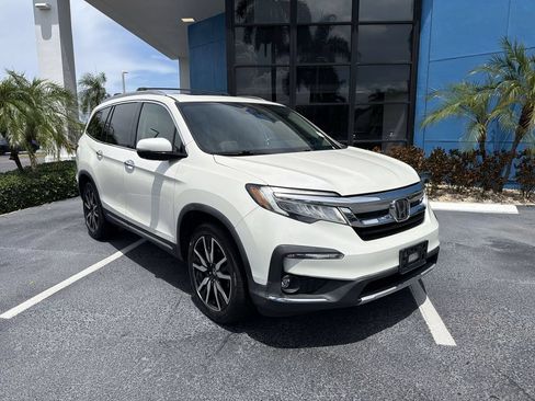 Used 2019 Honda Pilot Touring image 2