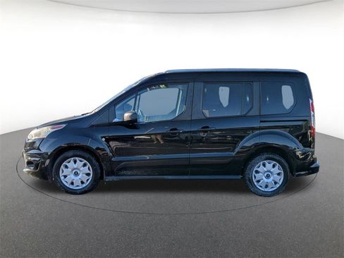 Used 2017 Ford Transit Connect XLT image 7