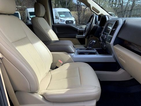 Used 2019 Ford F150 Lariat image 20