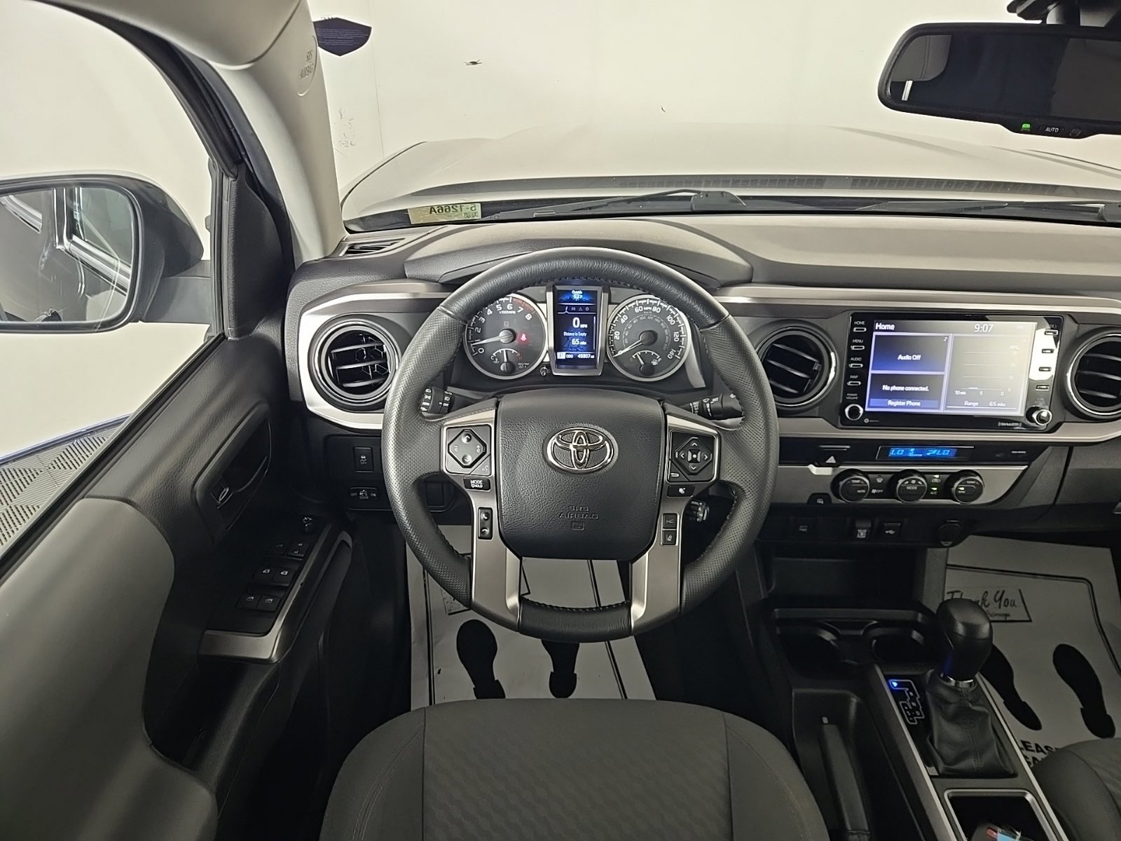 Used 2023 Toyota Tacoma SR5 RWD image 11