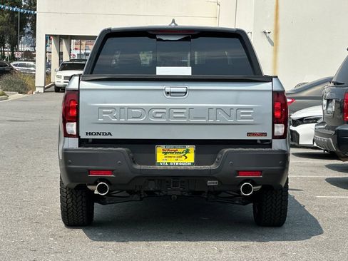 New 2026 Honda Ridgeline TrailSport image 4