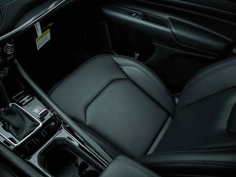 New 2026 Jeep Compass Limited image 26