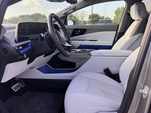 Used 2025 Cadillac Optiq Sport 1 image 6