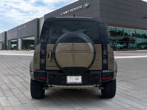 New 2026 Land Rover Defender 110 X-Dynamic SE AWD/4WD image 4