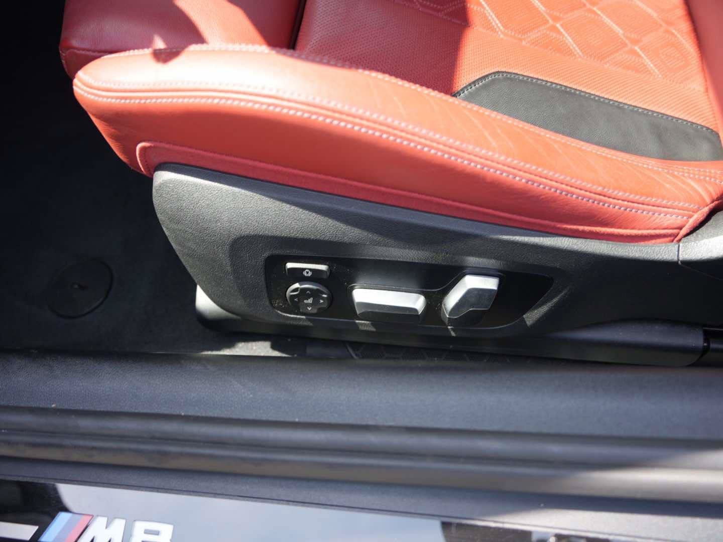 Used 2024 BMW M8 Competition w/ M Carbon Exterior Package AWD/4WD image 10