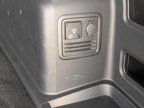 Used 2023 Toyota 4Runner TRD Off-Road Premium image 15