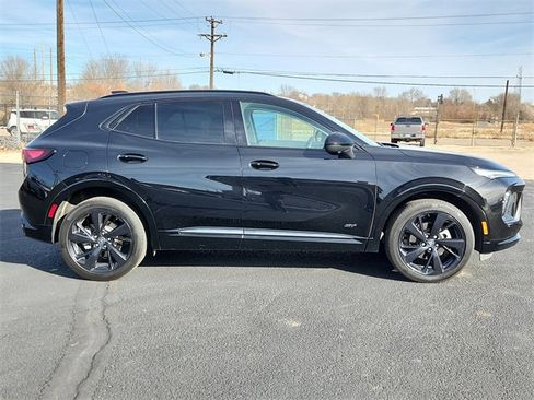 Used 2025 Buick Envision Sport Touring image 2