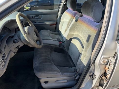 Used 2001 Buick Century Custom w/ Premium Pkg image 10