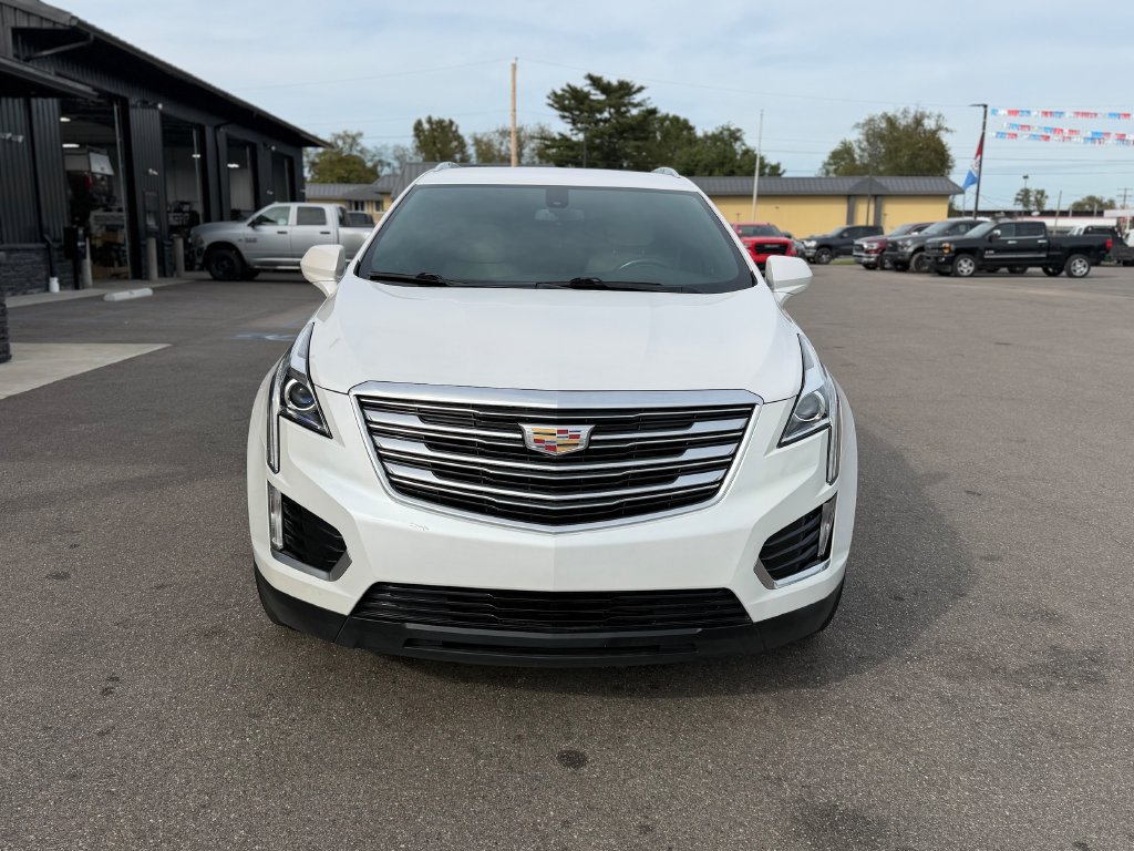 Used 2017 Cadillac XT5 FWD w/ LPO, Wheel Lock Package image 2