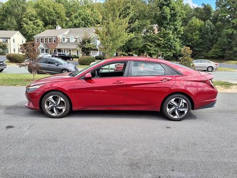 Used 2023 Hyundai Elantra SEL w/ Convenience Package image 22