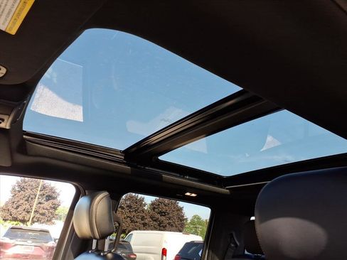 Used 2020 Ford F150 Platinum w/ Equipment Group 701A Luxury image 11