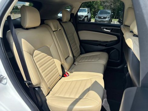 Used 2020 Ford Edge SEL w/ Convenience Package FWD image 54
