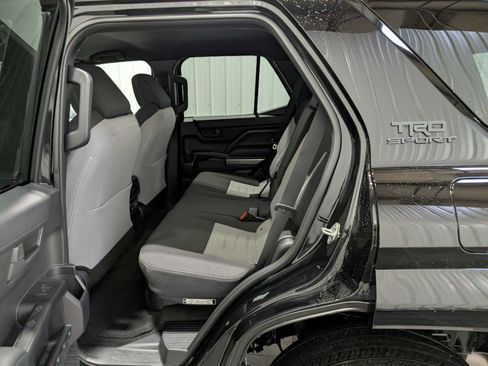 Used 2025 Toyota 4Runner TRD Sport image 9