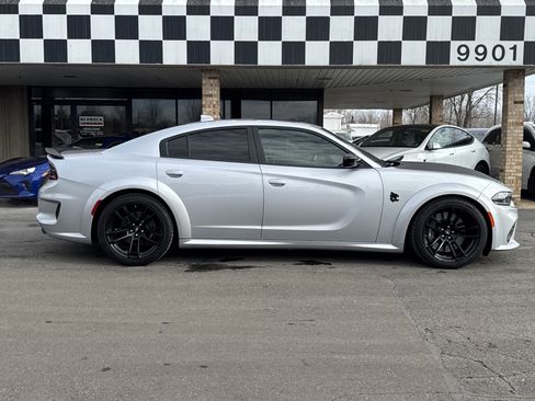 Used 2023 Dodge Charger Scat Pack image 8