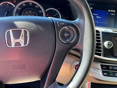 Used 2013 Honda Accord EX-L image 17