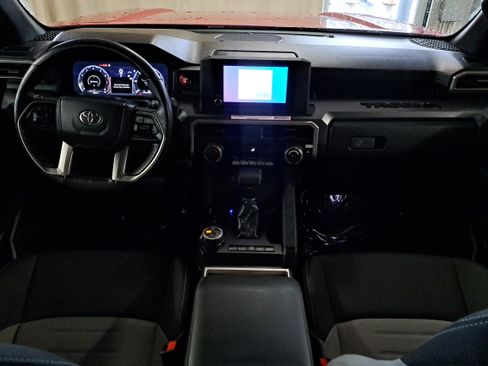 Used 2024 Toyota Tacoma TRD Off-Road image 13