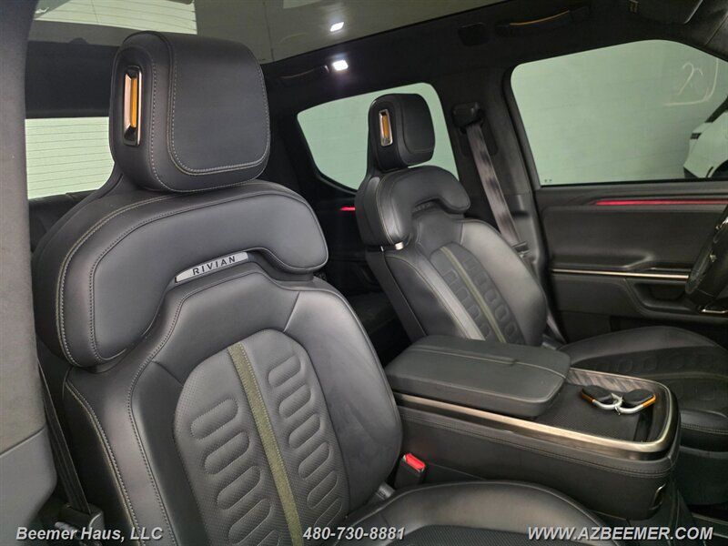 Used 2022 Rivian R1T Adventure AWD/4WD image 33