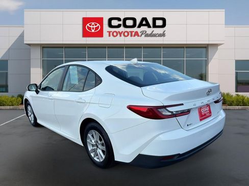Used 2025 Toyota Camry LE FWD image 3