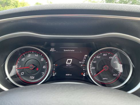 Used 2016 Dodge Charger R/T w/ Plus Group RWD image 15