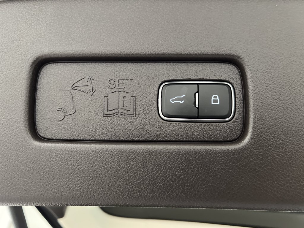 Used 2020 Lincoln Aviator Black Label w/ Dynamic Handling Package AWD/4WD image 52
