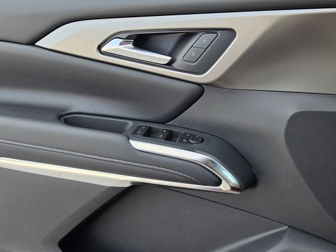 New 2026 Chevrolet Traverse LT w/ Midnight/Sport Edition FWD image 22
