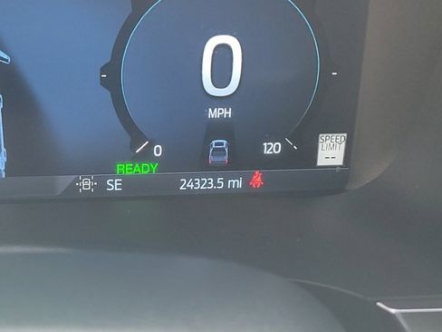 Used 2024 Ford F150 Platinum w/ FX4 Off-Road Package image 19