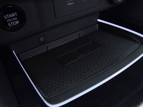 Used 2026 Nissan Rogue Platinum w/ Platinum Premium Package image 39