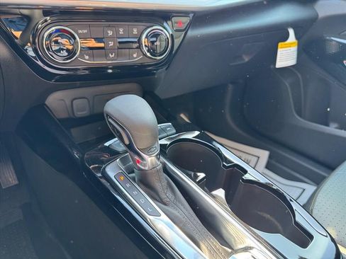 New 2026 Chevrolet Trax LT w/ Driver Confidence Package image 16