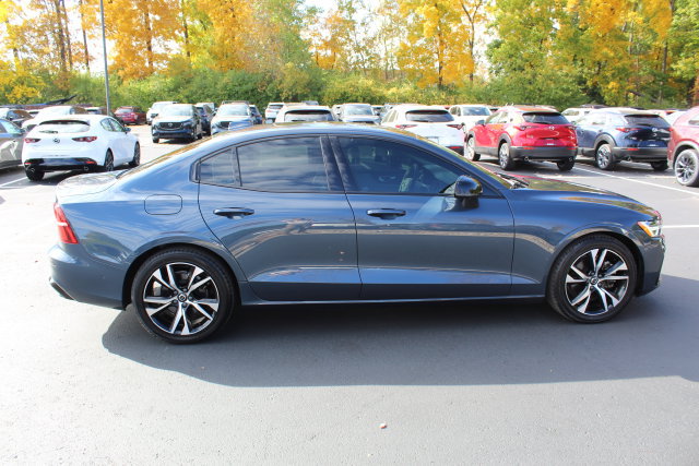 Used 2024 Volvo S60 B5 Plus w/ Climate Package AWD/4WD image 2