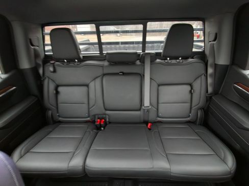 Used 2024 GMC Sierra 1500 Denali w/ Technology Package image 38