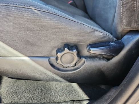 Used 2020 Toyota Tacoma SR w/ SR Convenience Package image 22