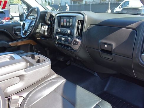 Used 2016 Chevrolet Silverado 1500 LTZ w/ LTZ Plus Package AWD/4WD image 11