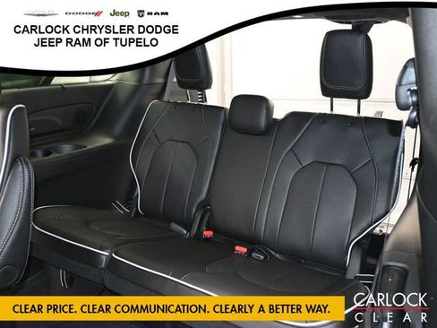 New 2026 Chrysler Pacifica Limited image 31