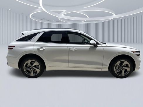 New 2026 Genesis GV70 2.5T Select AWD/4WD image 2