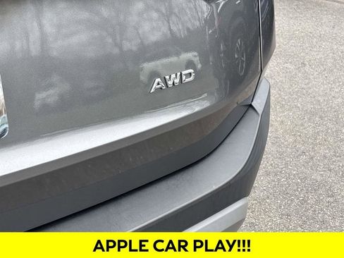 Used 2023 Nissan Rogue S AWD/4WD image 31