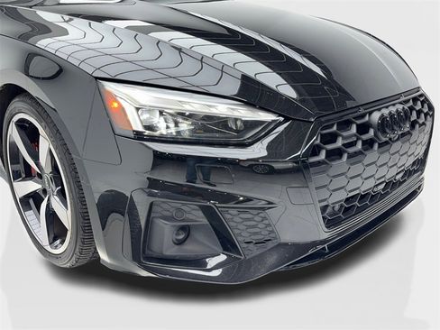 Used 2022 Audi A5 2.0T Prestige image 3