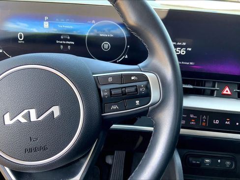 Used 2025 Kia Sportage SX FWD image 23