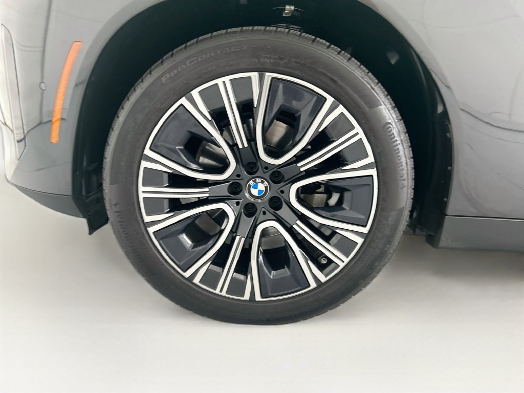 Used 2025 BMW X3 xDrive30i w/ Premium Package AWD/4WD image 28