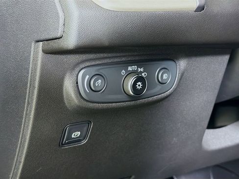 Used 2020 GMC Terrain Denali w/ Denali Premium Package image 12